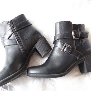 Croft & Barrow Black Booties